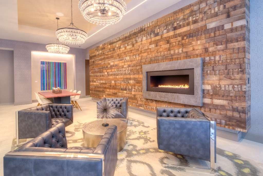 Oakwood River North Apartment